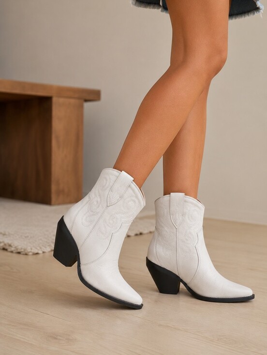 dingo Shoes - Dingo Western Ankle Boots Womens Size 6 White Embroidered Cowboy Booties Block